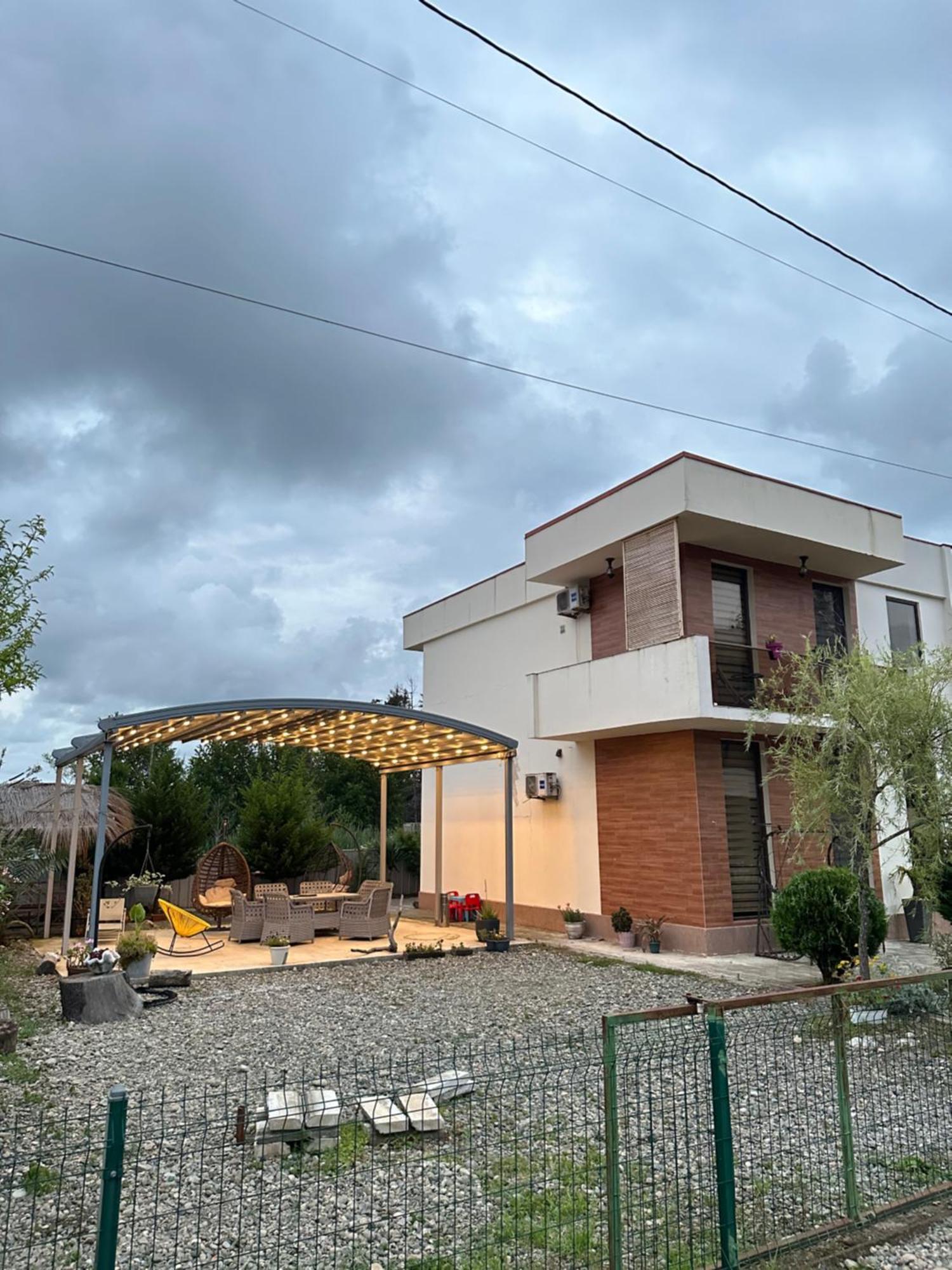 Lovely Villa Уреки Екстериор снимка